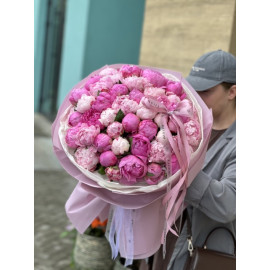45 Півоній